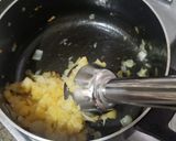 Foto del paso 3 de la receta: Solomillo de cerdo con salsa de manzana y cebolla