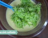 Foto del paso 3 de la receta: Clafoutis salado (soufflé de zucchinis)