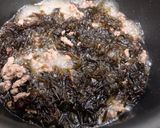 Hình bước làm 3 của món Canh Rong Mứt Nấu Thịt Bò Bằm