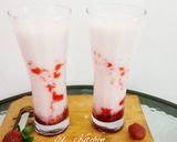 Foto langkah ke 3 dari resep Korean fresh strawberry milk.