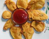A picture of step 4 of Potato Pakoras.
