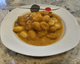 Foto del paso 8 de la receta: Ñoquis con pollo en salsa de cebolla y zanahoria