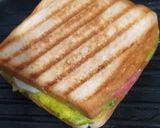 A picture of step 6 of Masala Toast Sandwich.