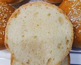 Komló kovászos házi hamburger zsemle recept fázis 10 fotója