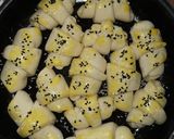 صورة لخطوة 5 من وصفة فطاير اللذيذه الهشه 😋