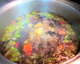 Foto del paso 3 de la receta Sopa otoñal de setas trompeta de la muerte - veggie