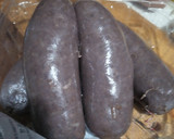 Foto del paso 1 de la receta: Bollitos de chorizo y morcilla