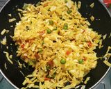 कोबीची  भाजी (kobichi bhaji recipe in marathi) रेसिपी स्टेप 3 फोटो 