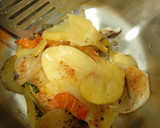 Foto del paso 2 de la receta: Sopa de pescado al horno (estilo bullabesa)