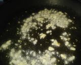 A picture of step 2 of Mooli ki bhujia.
