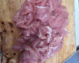 รูปขั้นตอนการทำที่ 2 ของ หมูผัดกะปิ #อาหารไทยง่ายๆ