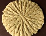 A picture of step 3 of Khoba roti.