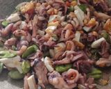 Foto langkah ke 5 dari resep Cumi pete Telur asin 🐙.