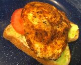 A picture of step 3 of Avocado and egg toast.