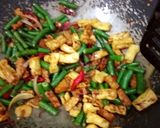 Foto langkah ke 4 dari resep 46. Tumis Kacang Panjang Tahu Tempe Kecap.