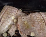 Foto del paso 4 de la receta: Perca a la plancha con pisto de verduras y ajo