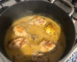 Foto del paso 3 de la receta: Muslos de Pollo en Salsa Confinada