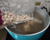 Foto langkah ke 1 dari resep Es Teh Boba Rasa Stroberi Thailand.