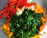 Foto del paso 4 de la receta: Tarta de verduras con masa de coliflor