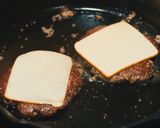 A picture of step 5 of The Sasquatch Burger.