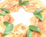 A picture of step 9 of Lachay daar aaloo kay parathay.
