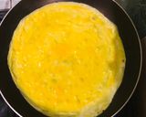 Foto langkah ke 2 dari resep Pokcoy Telur dan Sosis.