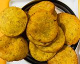 A picture of step 4 of Soya flour spicy puri.