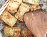Hình bước làm 2 của món Đậu hũ chiên sả ớt