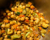 Foto del paso 1 de la receta: 🌿Curry vegano con garbanzos🌿
