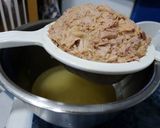 Foto del paso 3 de la receta Macarrones con Aceitunas, Atún, Tomate frito..😋🍝🍴