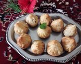 खवा मोदक (khawa modak recipe in marathi) रेसिपी स्टेप 2 फोटो