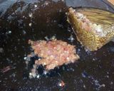 Foto langkah ke 2 dari resep Makaroni Pedas Manis.
