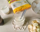 Foto langkah ke 3 dari resep Ice Tape Latte.