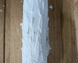 Une image de l'étape 6 de BÛCHE ROULÉE FRAMBOISES & PISTACHES.