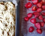 Drożdżowe z truskawkami🍓🍓🍓 krok przepisu 2 zdjęcie
