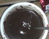 Foto langkah ke 3 dari resep Brownies oreo kukus tanpa telur.