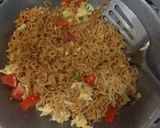 Foto langkah ke 3 dari resep #832. Mie Goreng Simpel.