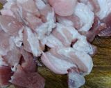 Hình bước làm 2 của món Cá bớp kho tiêu