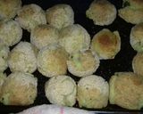 Foto del paso 5 de la receta: Bomba de papa al horno rellana con mini albóndigas 😋😄