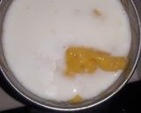 A picture of step 3 of Fresh Mango & Almond shake.