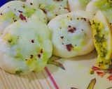 A picture of step 7 of Rava Yogurt Stuffed Idli.
