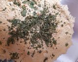 A picture of step 2 of Besan ka papad.