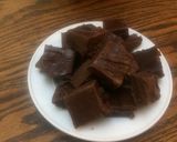 A picture of step 4 of Wendy's chocolate marshmallow fudge.