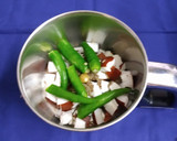விரத ஸ்பெஷல், *முருங்கைக்காய் பொரிச்ச கூட்டு*(murungaikkai koottu recipe in tamil) ரெசிபி ஸ்டேப் 4 புகைப்படம்