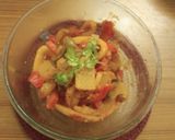 A picture of step 3 of Potato and bell pepper curry recipe.