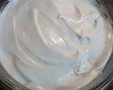 A picture of step 4 of Snow ball pudding.