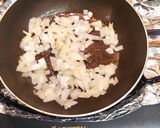 Foto del paso 3 de la receta: Patatas hervidas rellenas de quinoa!!