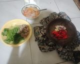 Foto langkah ke 1 dari resep Seblak bakso sawi.