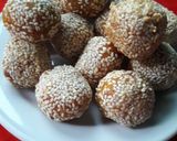 Foto langkah ke 4 dari resep Bola-bola Ubi isi keju.