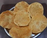 सारणाच्या पुऱ्या (सांजोऱ्या) (sarnyachya purya recipe in marathi) रेसिपी स्टेप 6 फोटो
